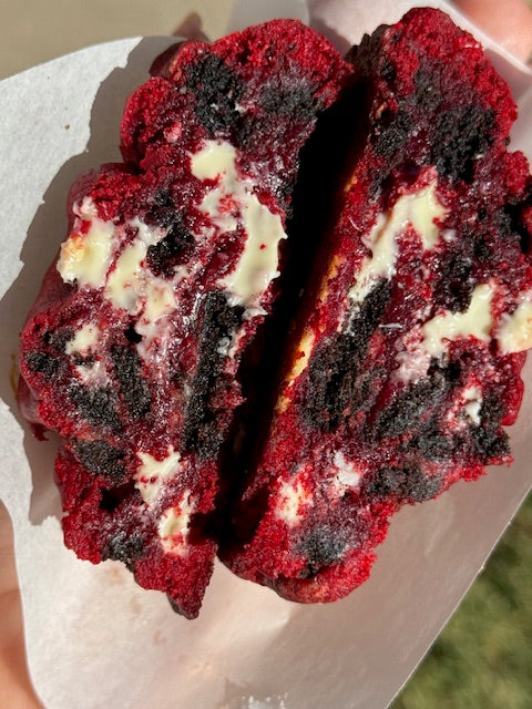 red velvet cookies and cream